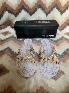 Fashion Nova Summer Romance Studded Flat Sandals Nude Sz 11